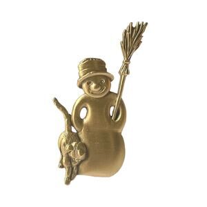 1980s MFA Boston Satin Gold Plated Holiday Snowman & Cat Pin